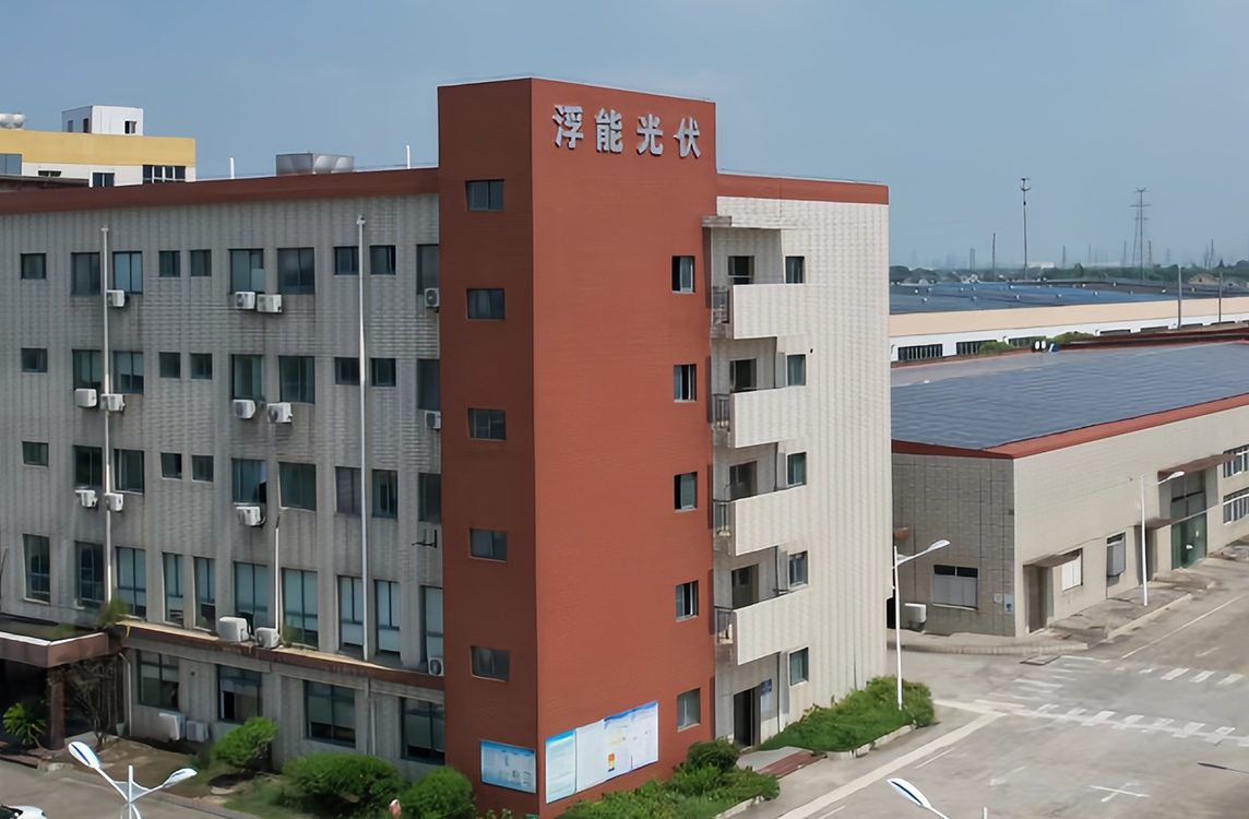 floating solar company